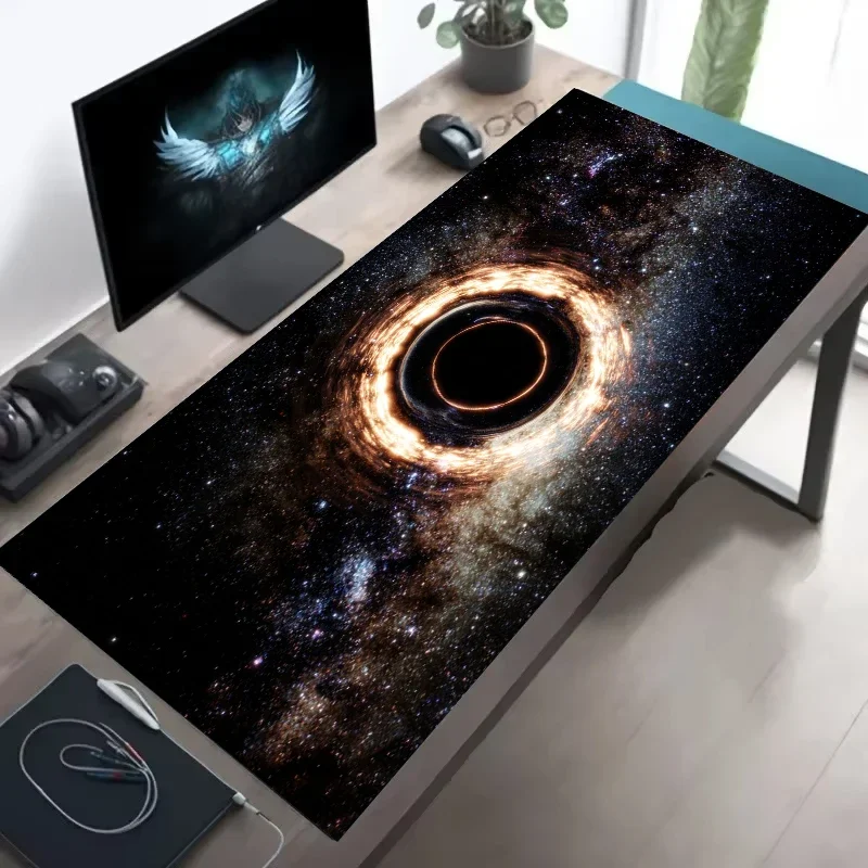 Cosmic Black Hole Muismat 900x - Gaming Keyboard Mini recensie en prijs