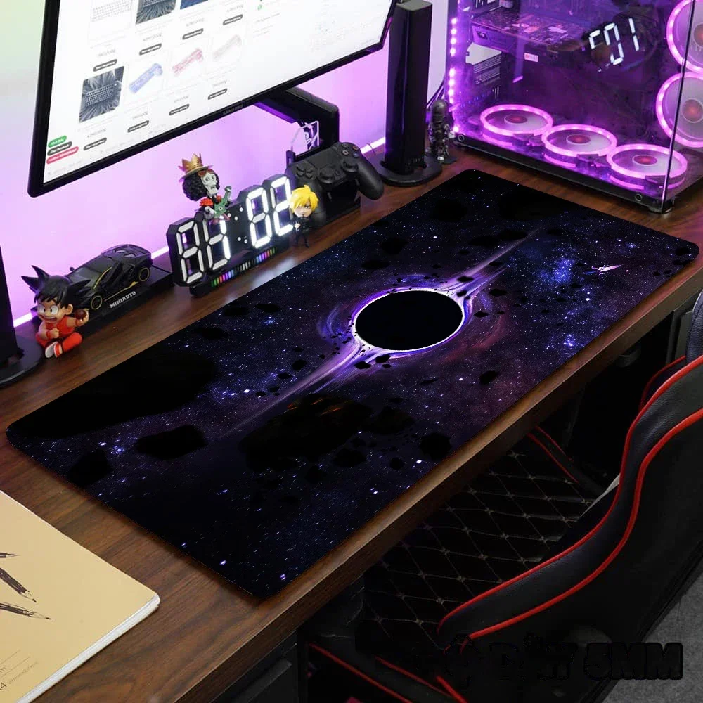 Cosmic Black Hole Muismat 900x - Gaming Keyboard Mini recensie en prijs